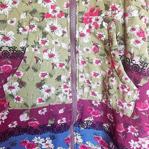 NWOT Cellabie full zip quilted patchwork hooded jacket  Size Large - Picture 4 of 7